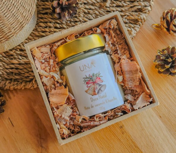 Vela Doce Natal 110g na caixa